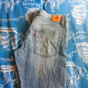 Woman's Levi's Jean